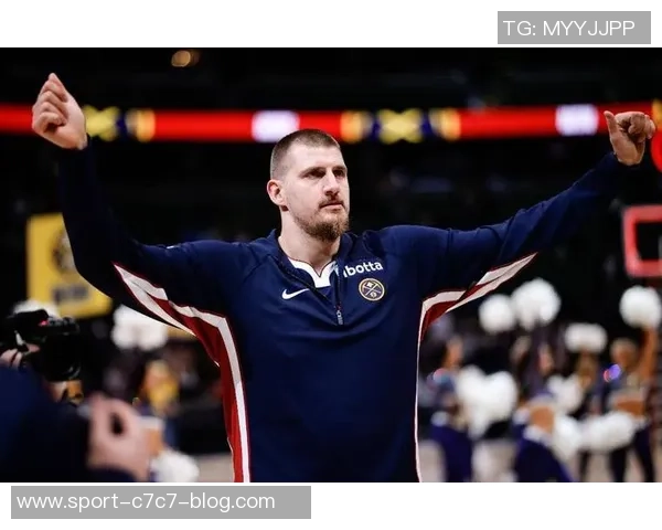 约基奇成NBA历史首位三项数据均列赛季前3的球员掘金揭幕战引关注 约基奇成NBA历史首位三项数据均列赛季前3的球员掘金揭幕战引关注